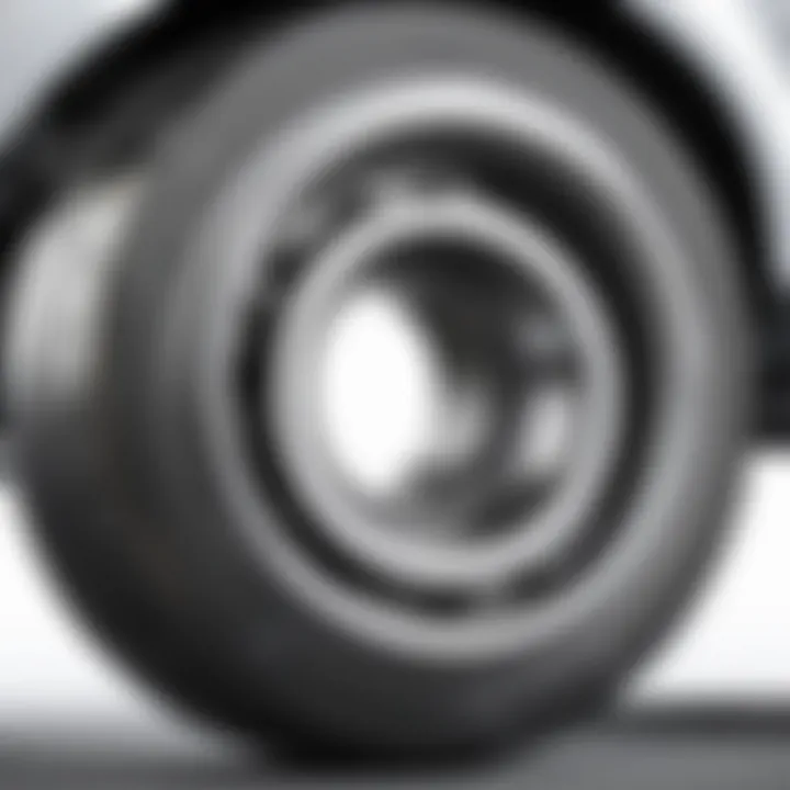 Symptoms of wear on the rear wheel bearing