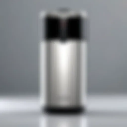 Sleek design of the Zojirushi beverage container